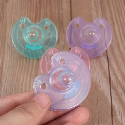 Silicone-Newborn-Pacifier2